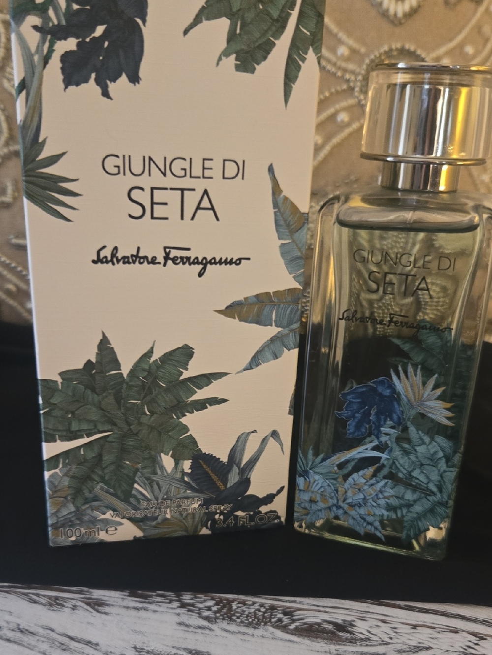 BRAND NEW Salvatore Ferragamo Giungle di Seta